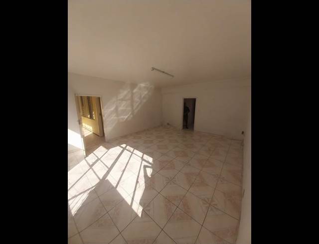 2 BEDROOM PROPERTY TO RENT IN LAUDIUM